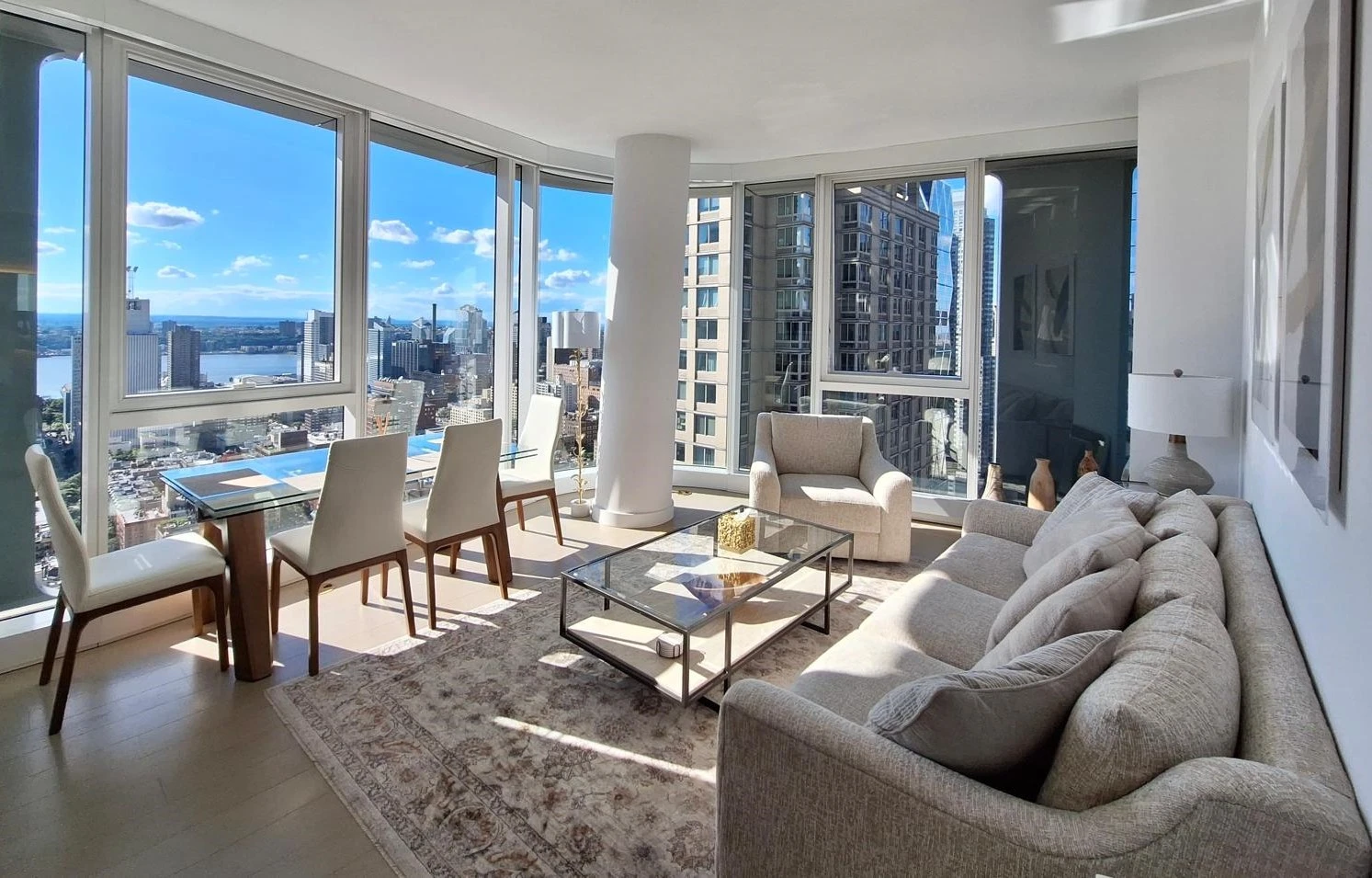 Global market leader - Luxury Stays